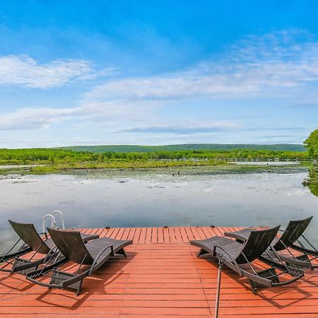 Lakefront A-Frame, Dock, Kayaks, Fire Place Lake Ariel Екстер'єр фото