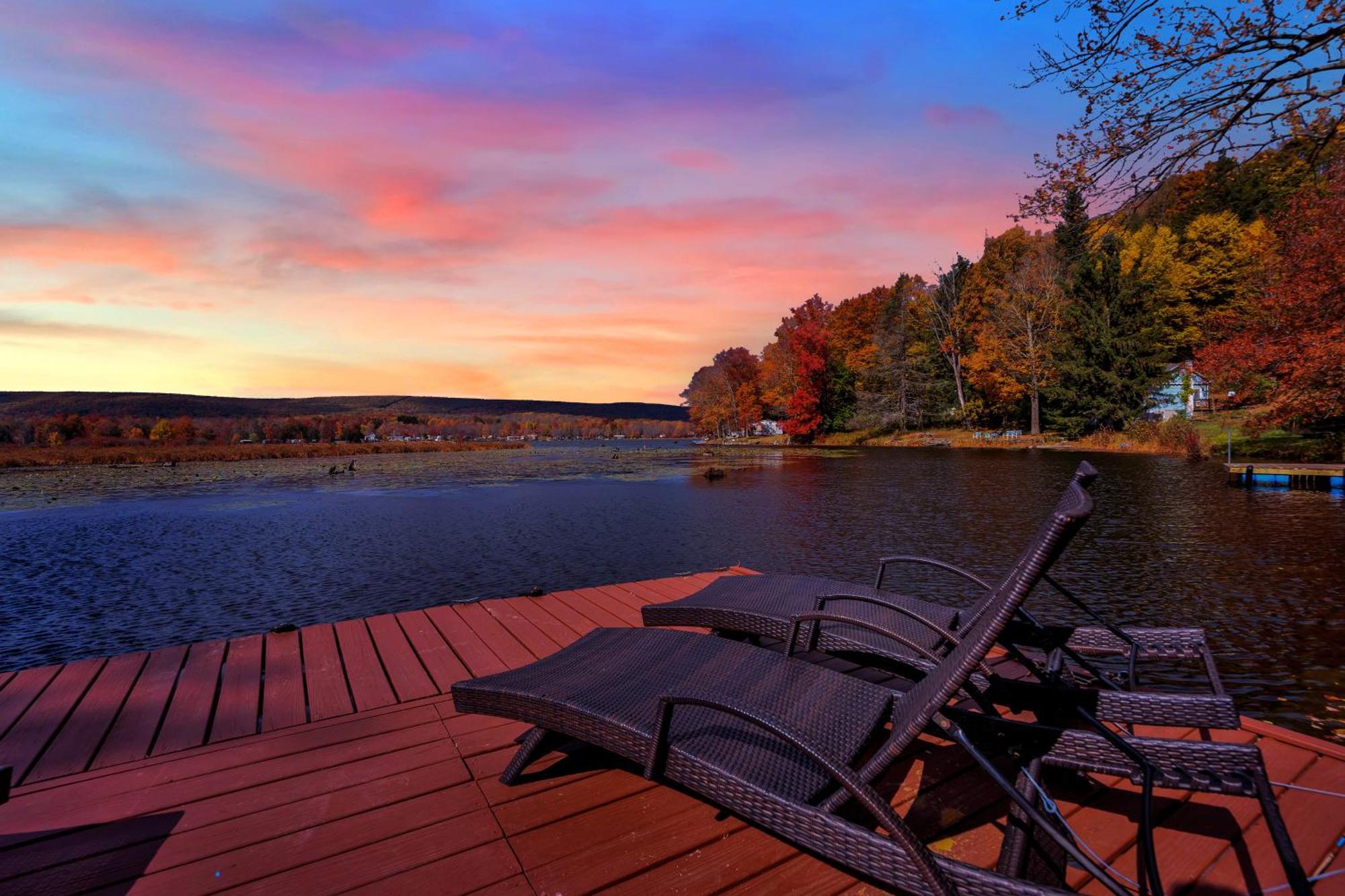 Lakefront A-Frame, Dock, Kayaks, Fire Place Lake Ariel Екстер'єр фото